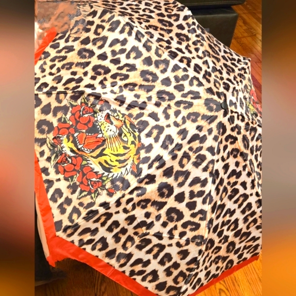 🐱NWT Ed Hardy Umbrella